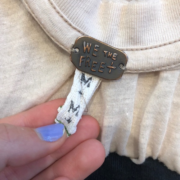 Free people tee - Picture 3 of 3